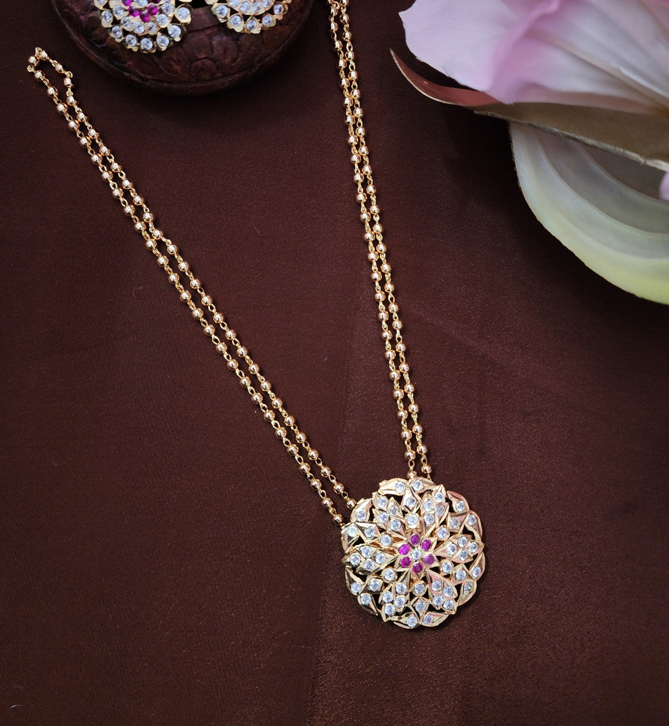 2 layer impon ball Necklace