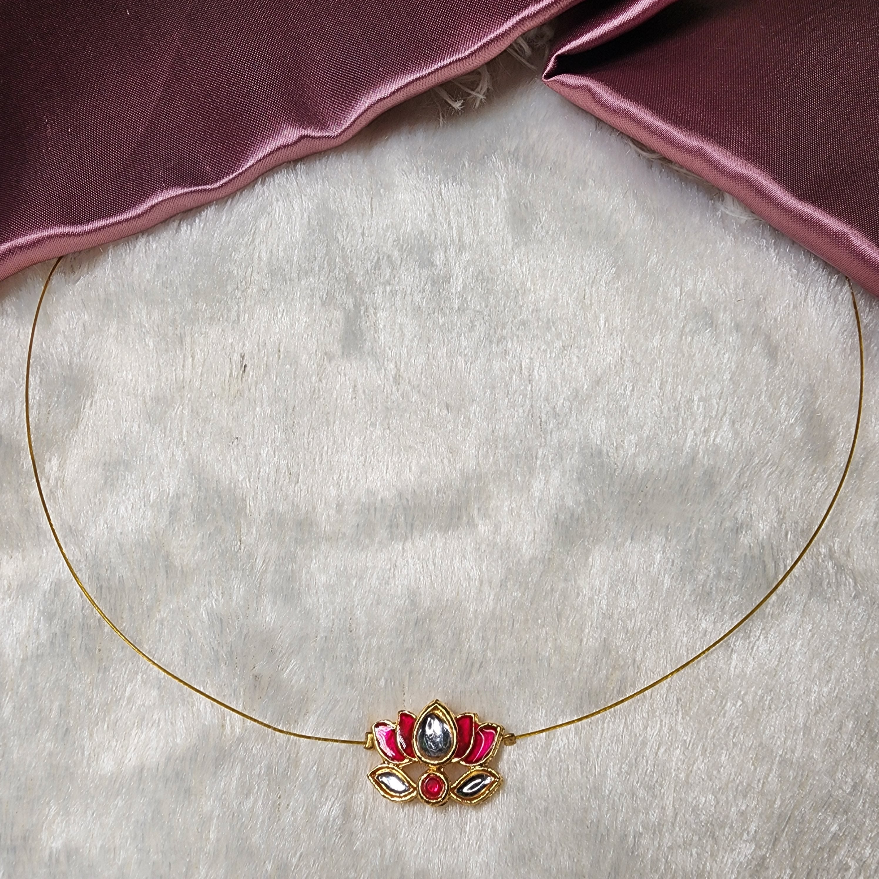 Lotus Invisible Necklace