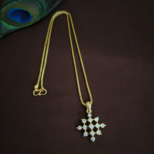 Dimond pendent short chain