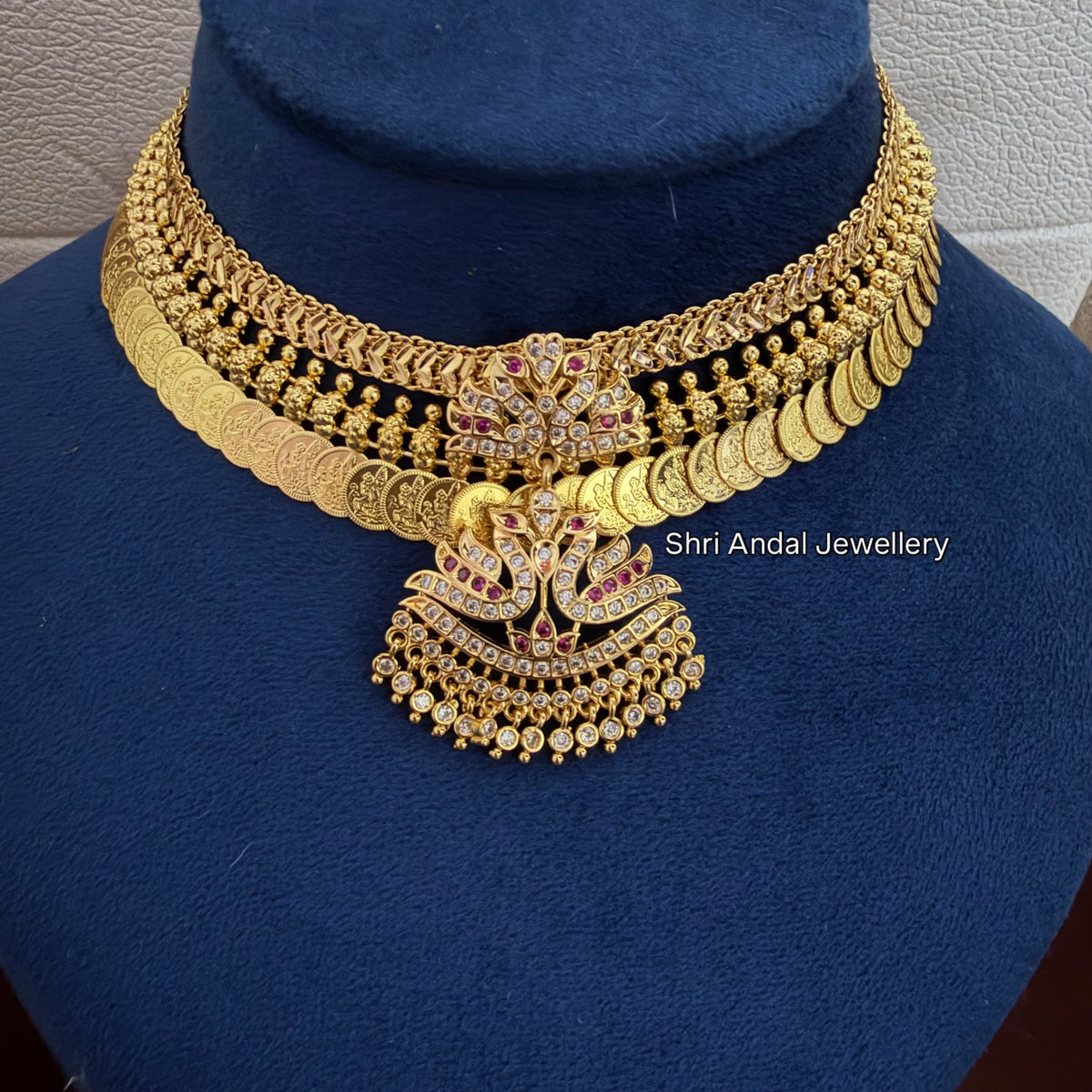 Signature Ruby Elegance