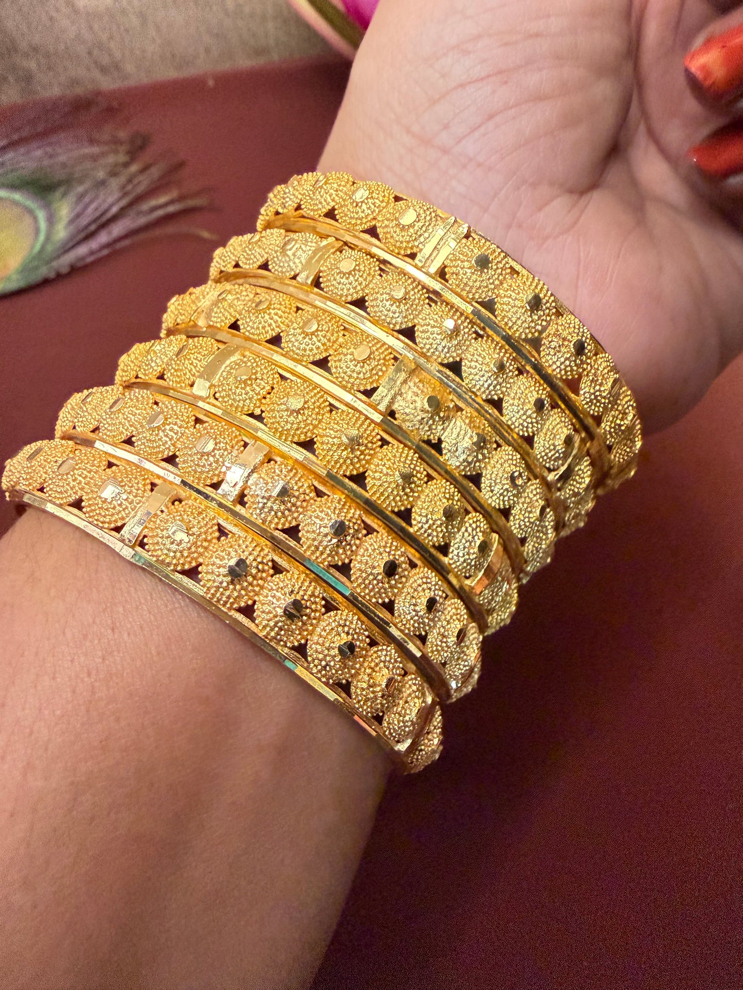 Gold look Forming Bangles 002