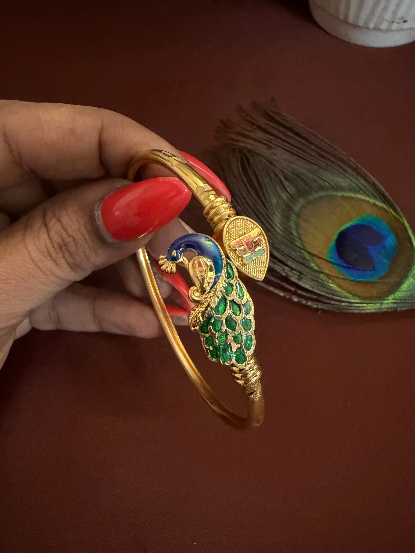 Peacock vel kada