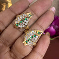 Un polished leaf ring