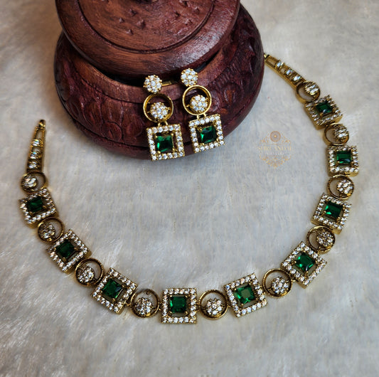 Green stone Necklace