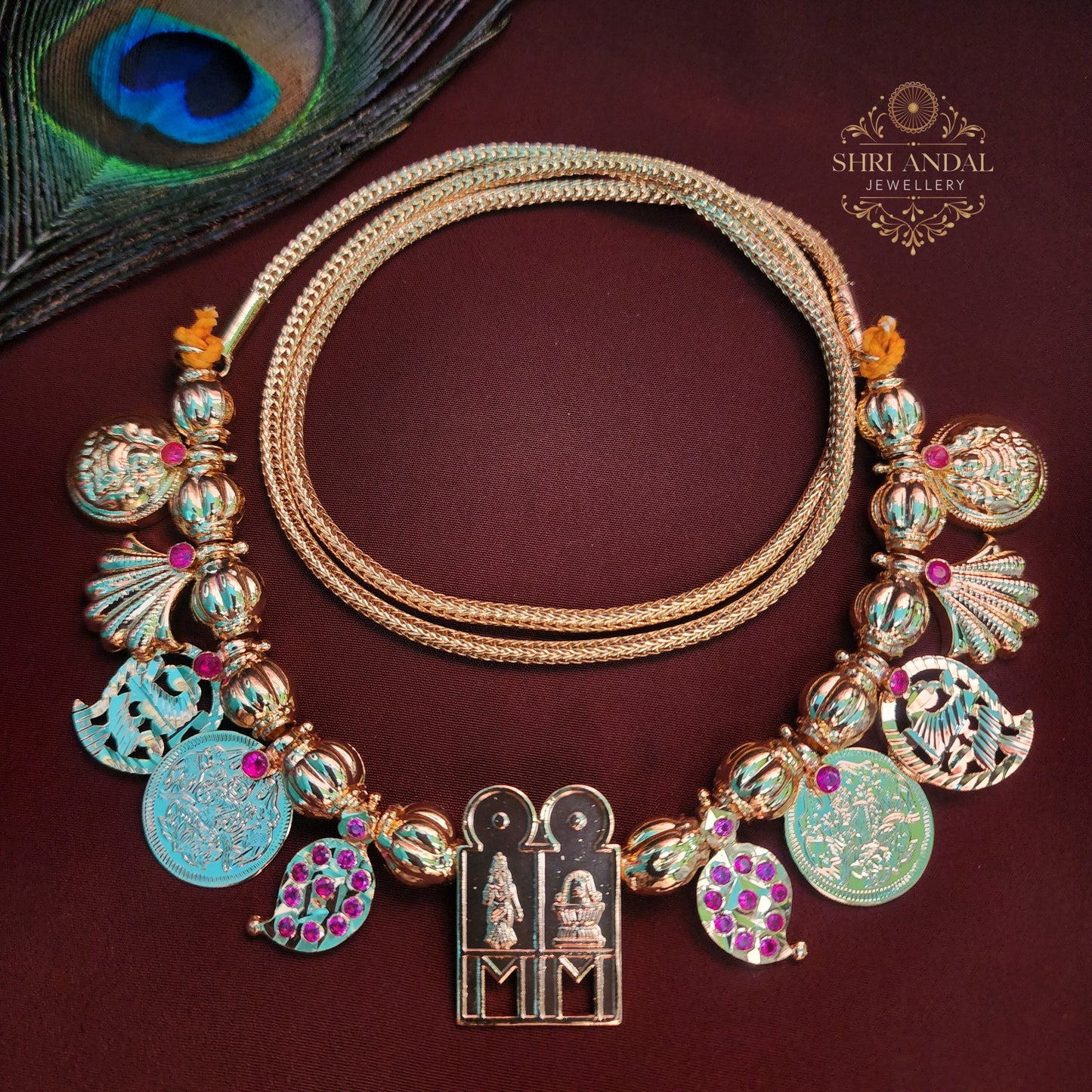 Thali saradu with Stone urukkal