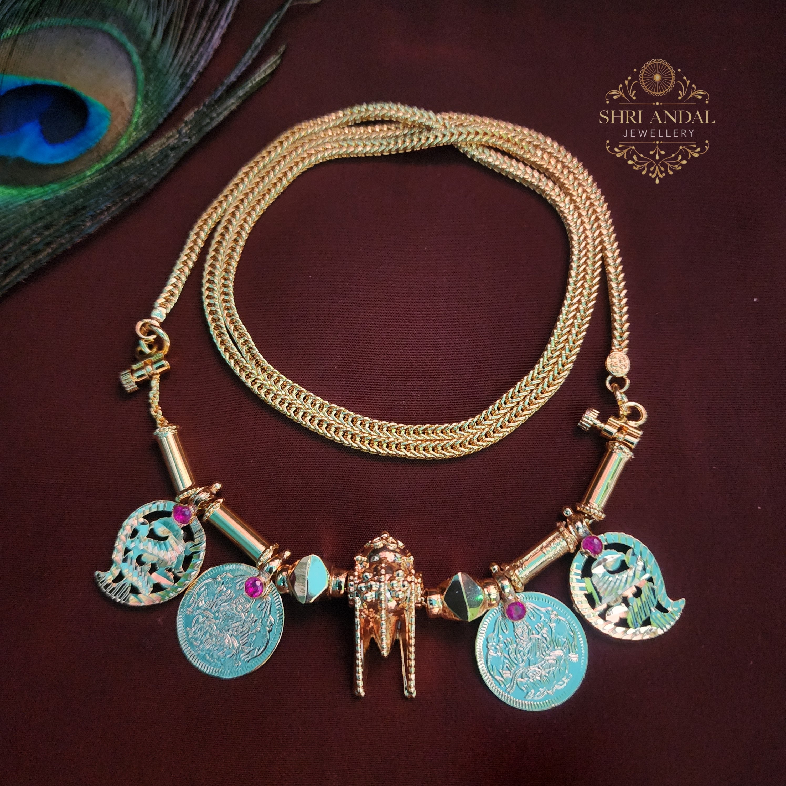 Thalai Saradu with urukkal