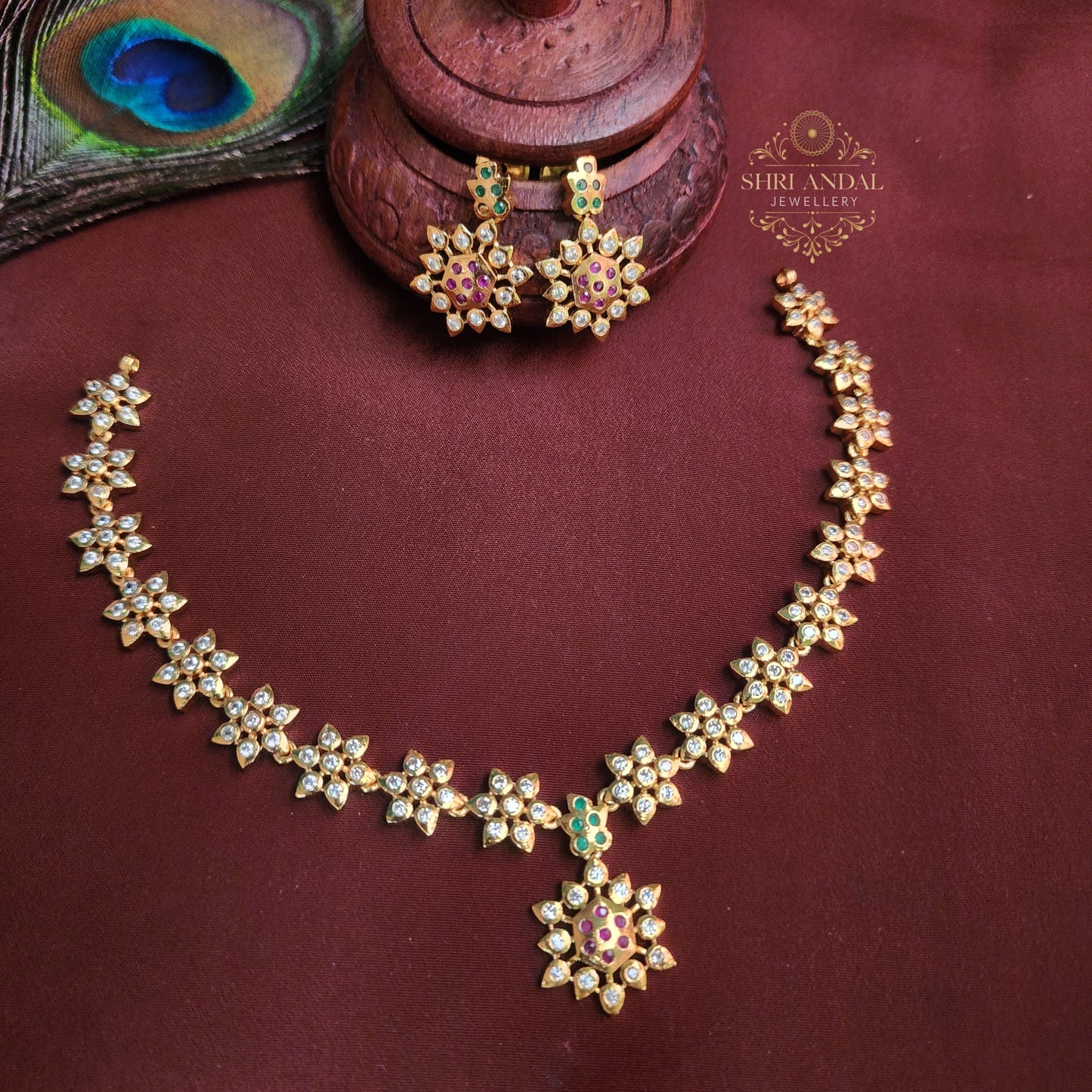 Dimond look Necklace