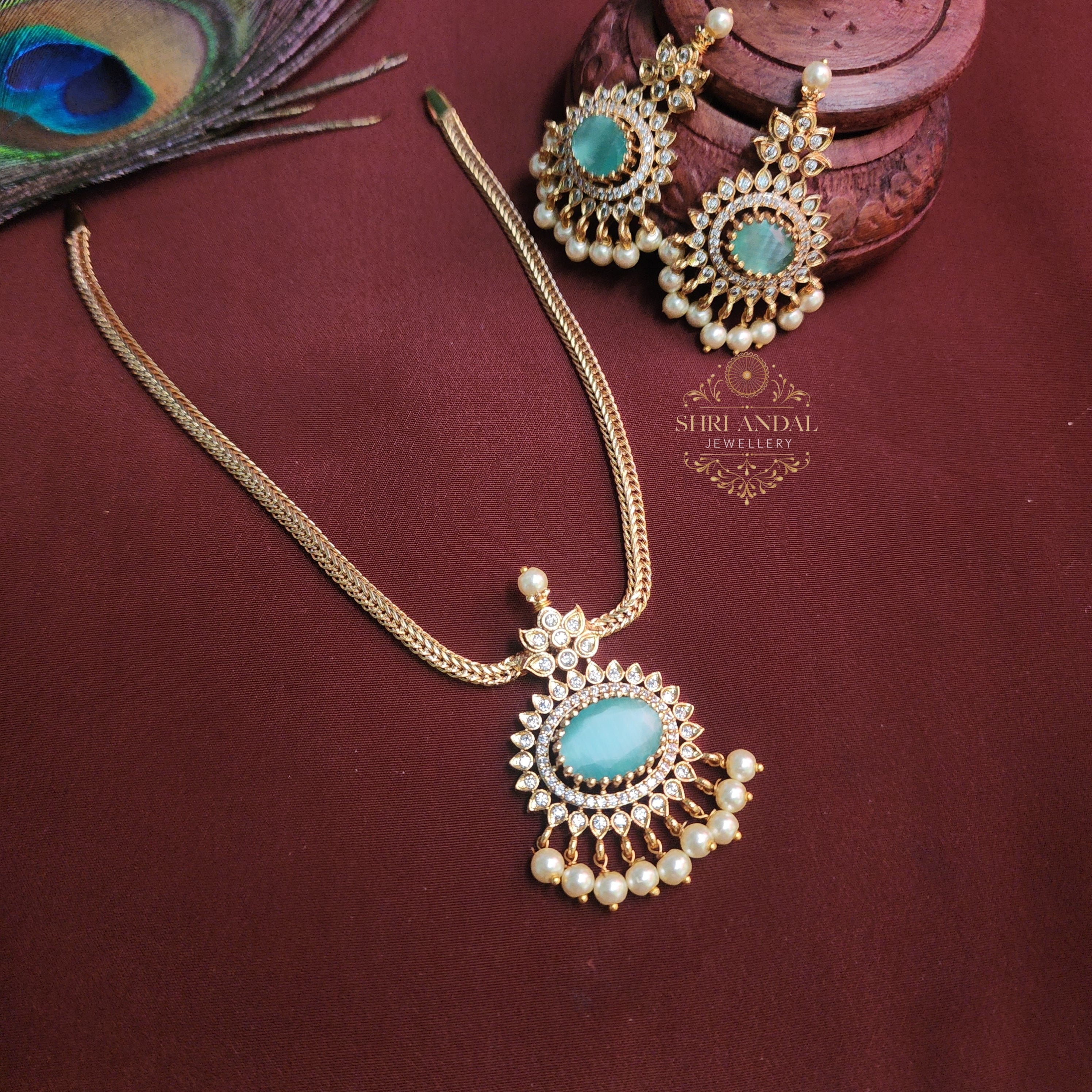 Turquoise Ad stone Necklace