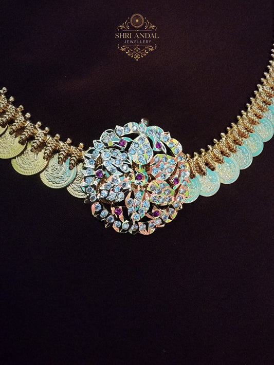 Kasu malai with detachable impon pendent