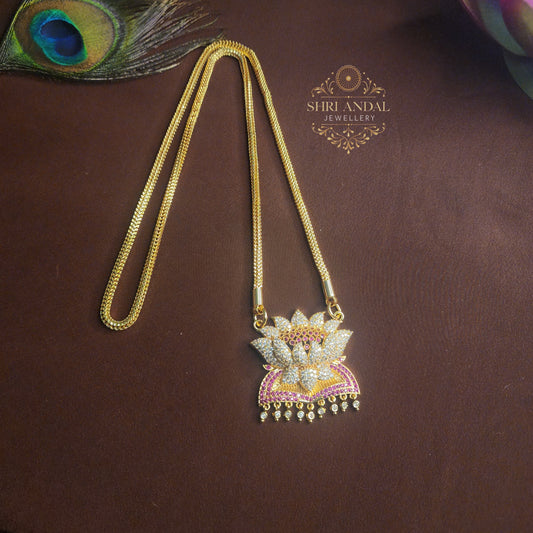 Lotus Dollar Chain R