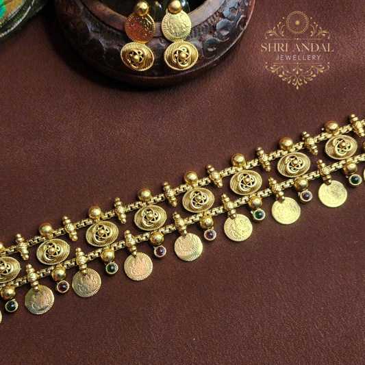 Celebrity inspired Necklace