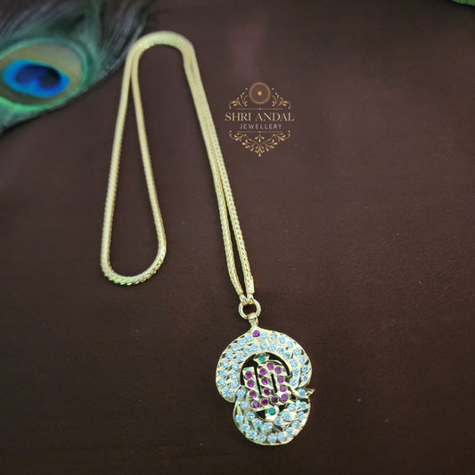 Impon Om Dollar Chain