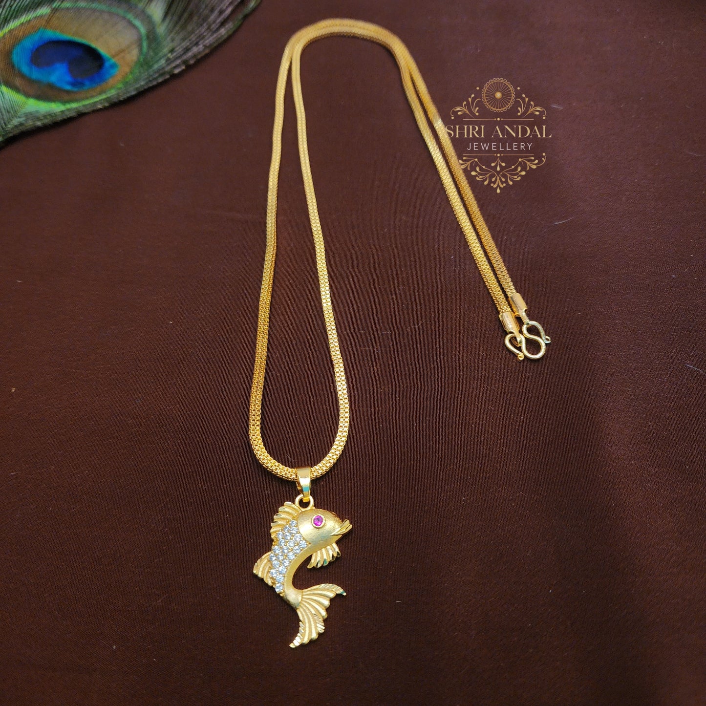 Dolphin chain