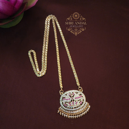 Swan impon Dollar Chain