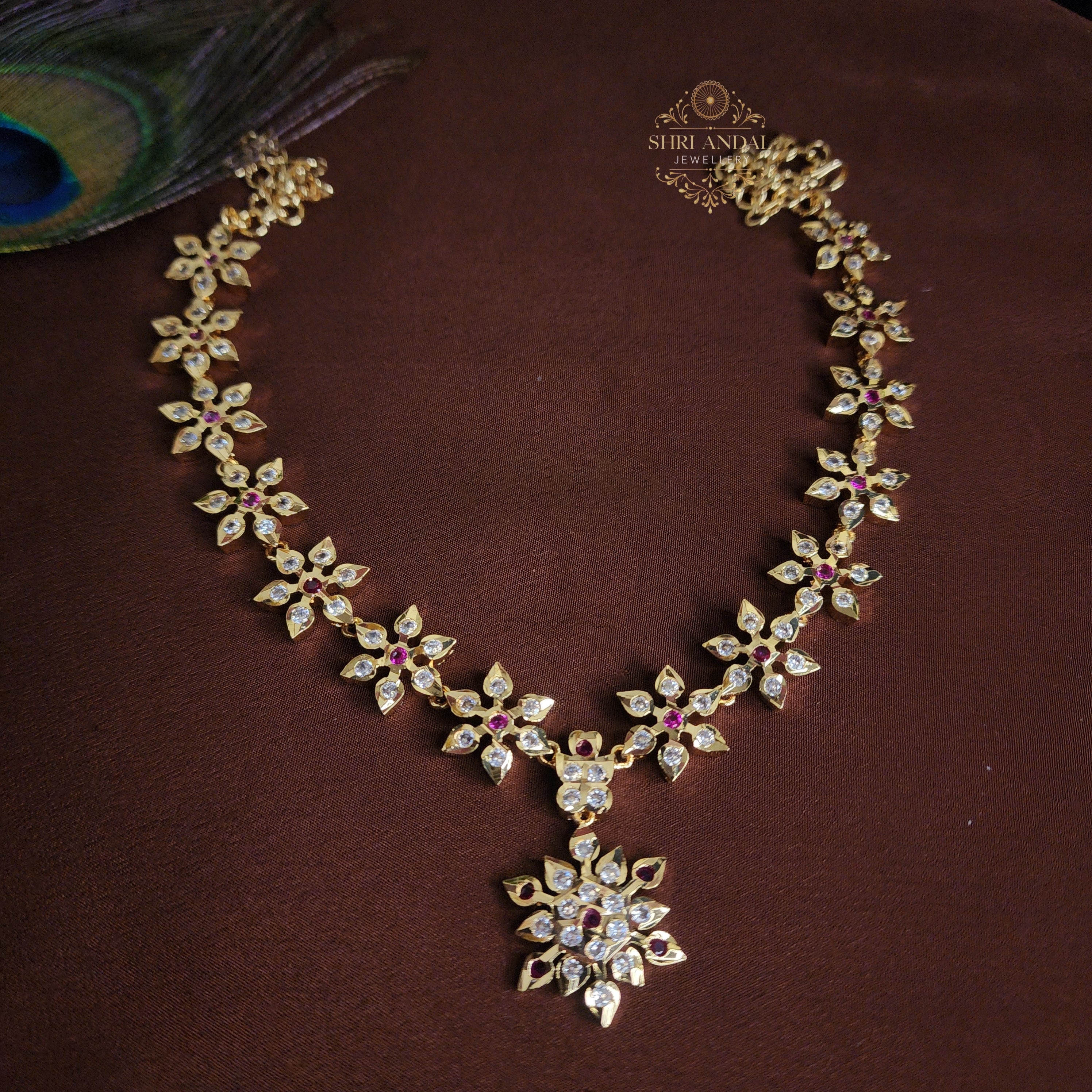 Impon Elegance Necklace