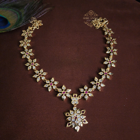 Impon Elegance Necklace